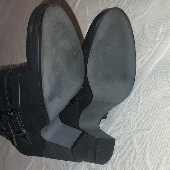 Crown Vintage Kalle Ankle Booties - Picture 9 of 11